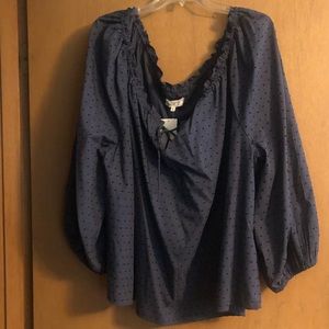 NWT Lou & Grey top